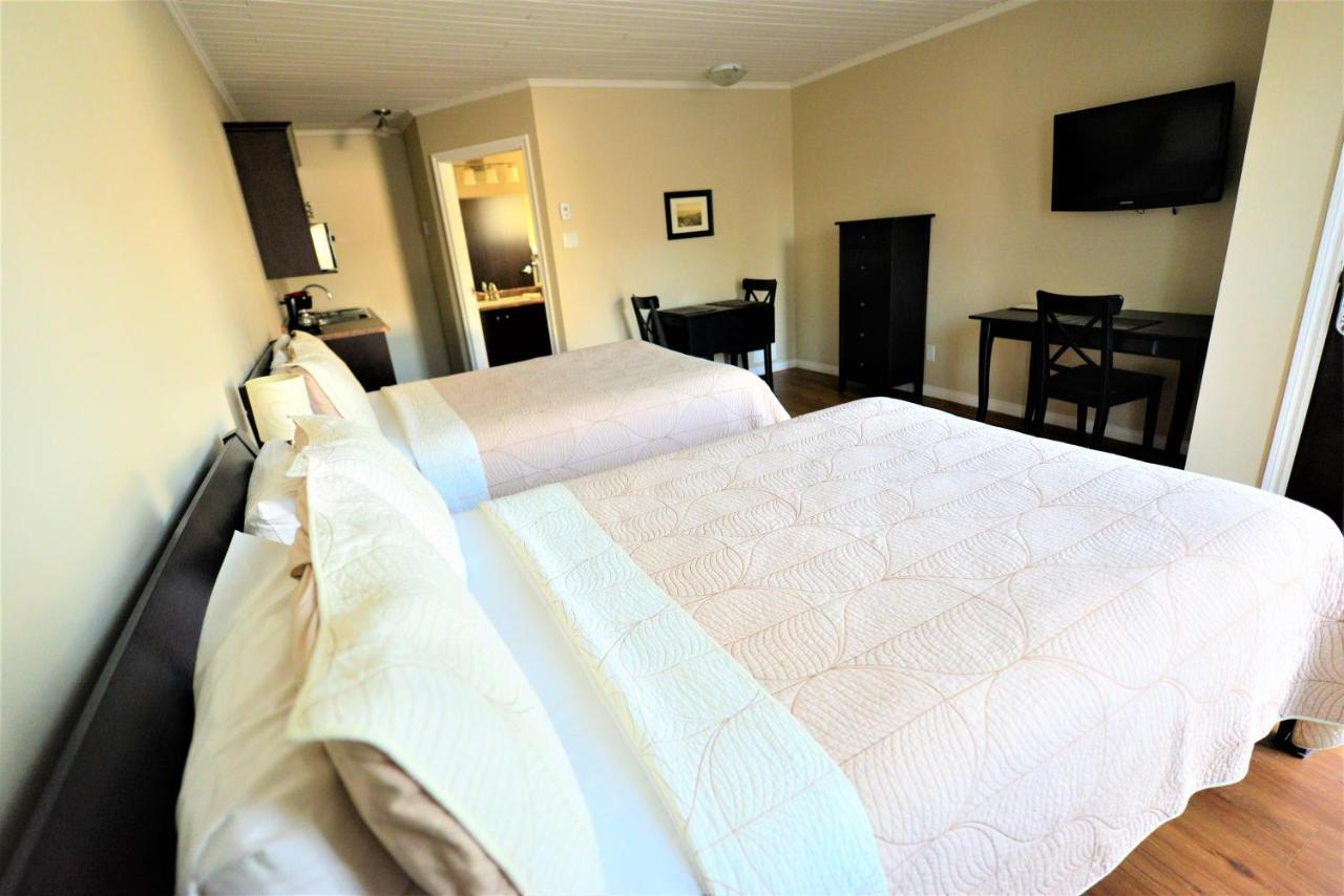 Motel L'Abri Carleton-sur-Mer Bagian luar foto